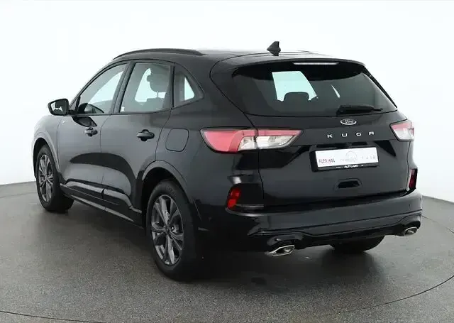 Gebraucht Ford Kuga ST-Line 151 PS (111 kW) 2024 Schwarz SUV