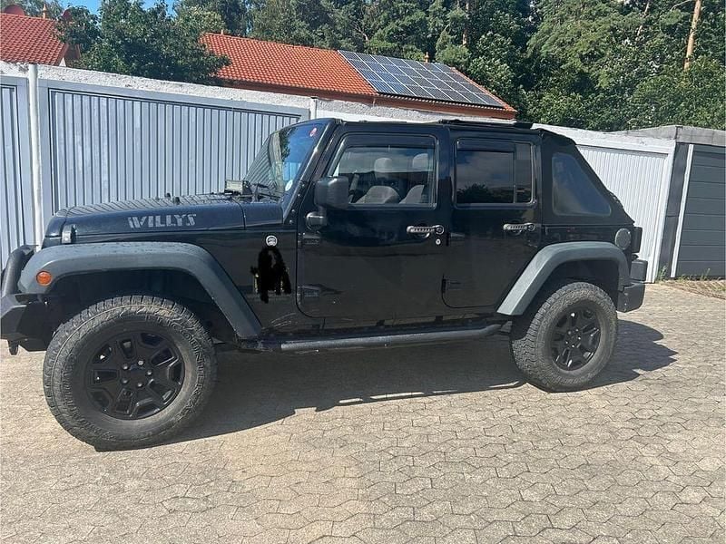 Schwarz Gebraucht 2014 Jeep Wrangler Sahara SUV | 19.500 € (Guter Preis) - Bild 1/4