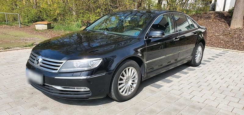 Second-hand VW Phaeton 237 CP (174 kW) 2011 Negru Berlinǎ