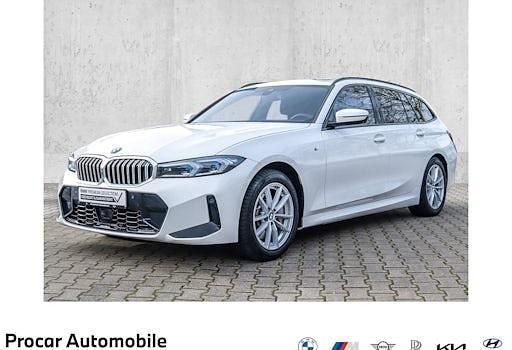 Gebraucht BMW 330 Comfort Edition 245 PS (180 kW) 2025 Weiß Kombi