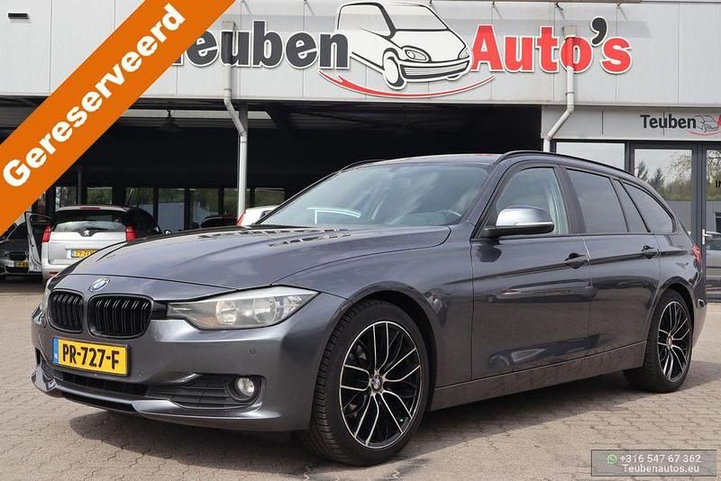 Usata BMW 318 143 CV (105 kW) 2013 Grigio Station wagon