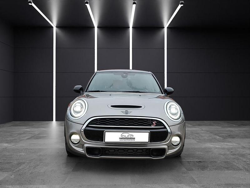 Gebraucht Mini Cooper S Chili 192 PS (141 kW) 2019 Silber Kleinwagen