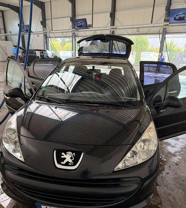Gebraucht 2009 Peugeot 207 Limousine | 3.000 € - Bild 1/4