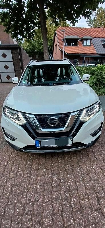 Weiß Gebraucht 2019 Nissan X-Trail SUV | 17.800 € (Etwas zu teuer) - Bild 1/4
