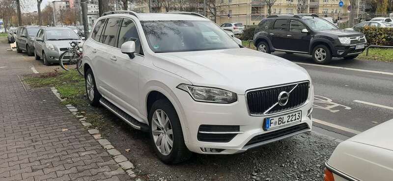 Gebraucht 2015 Volvo XC90 Momentum SUV | 21.350 € (Guter Preis) - Bild 1/4