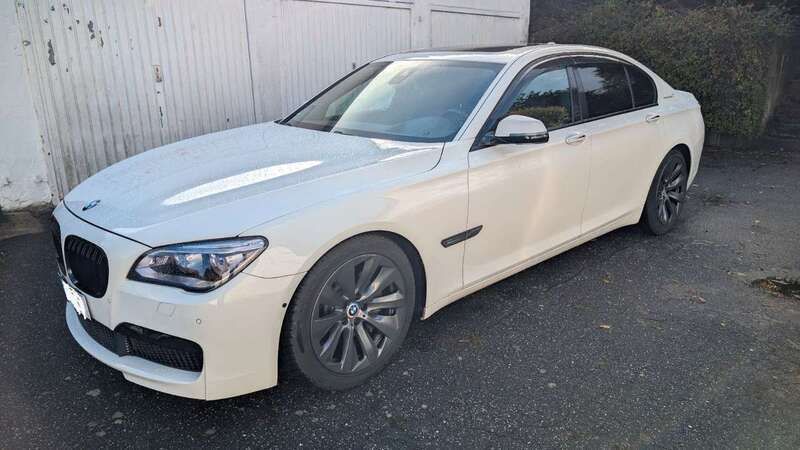 Weiß Gebraucht 2013 BMW ActiveHybrid 7 Limousine | 21.000 € - Bild 1/4