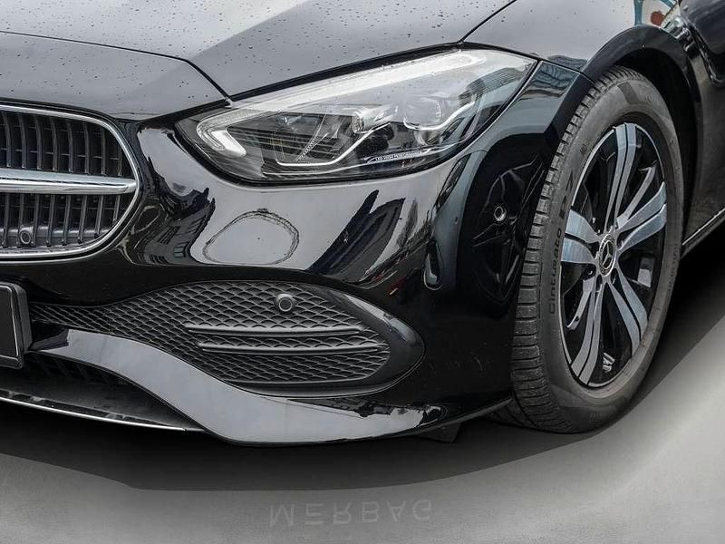 Gebraucht Mercedes C300 Avantgarde 288 PS (211 kW) 2023 Schwarz Limousine