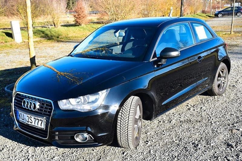 Schwarz Gebraucht 2011 Audi A1 Ambition Kleinwagen | 7.995 € (Fairer Preis) - Bild 1/4