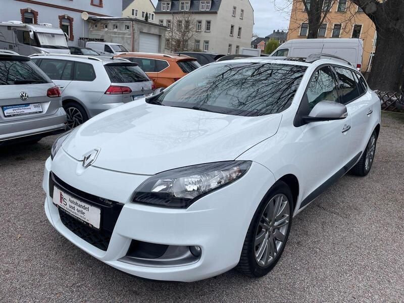 Weiß Gebraucht 2010 Renault Mégane GrandTour Dynamique Kombi | 4.999 € (Fairer Preis) - Bild 1/4