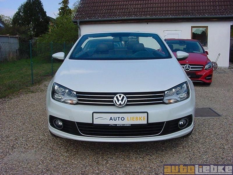 Second-hand VW Eos 122 CP (89 kW) 2014 Alb Cabrio