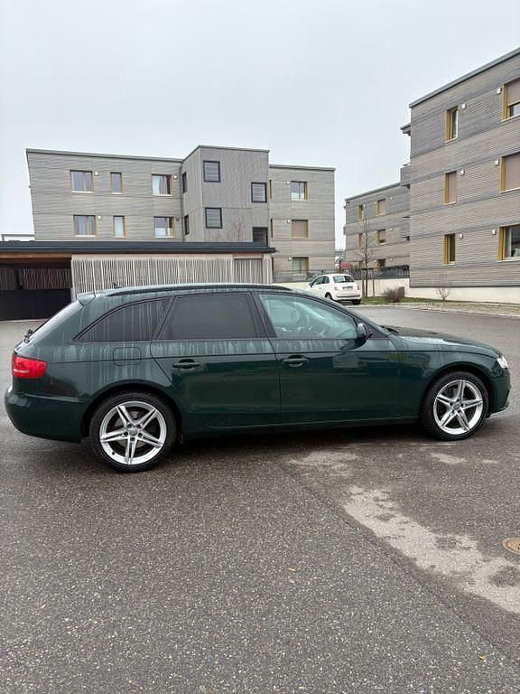 Gebraucht Audi A4 S-Line 143 PS (105 kW) 2010 Grün Kombi