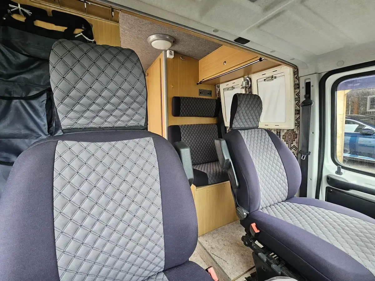 Gebraucht Peugeot Boxer 128 PS (94 kW) 2022 Weiß Van