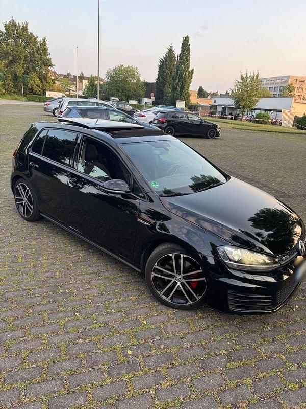 Gebraucht VW Golf VII GTD 187 PS (137 kW) 2015 Schwarz Limousine
