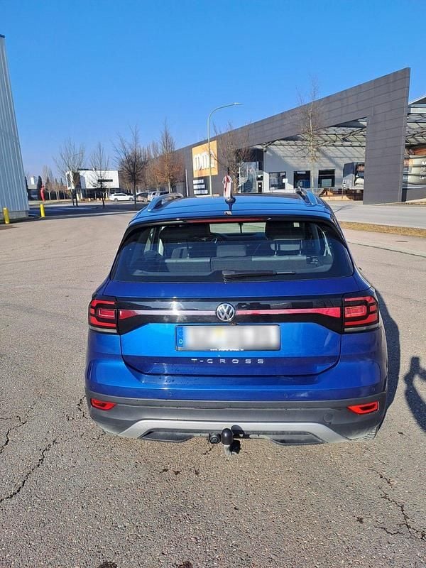 Gebraucht VW T-Cross 150 PS (110 kW) 2020 Blau SUV