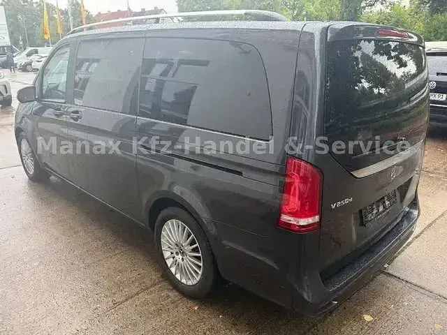 Gebraucht Mercedes V250 AMG line 190 PS (139 kW) 2021 Graphitgrau Van / Kleinbus