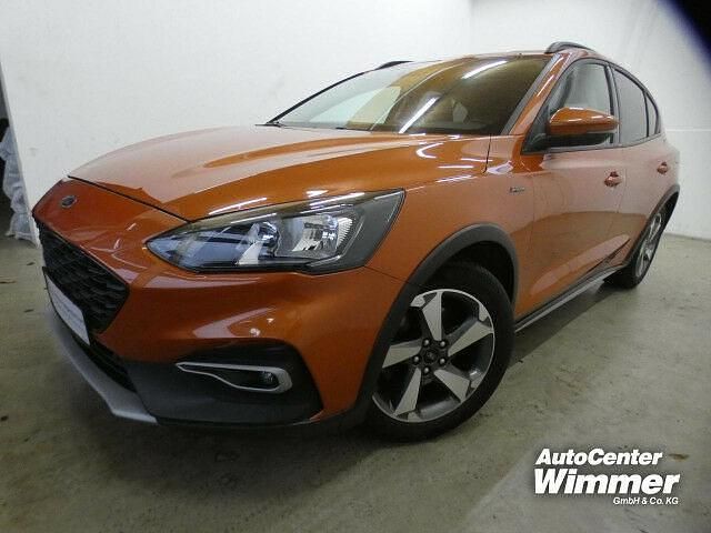 Gebraucht Ford Focus Active 150 PS (110 kW) 2019 Hokaidoorange (orange) Limousine