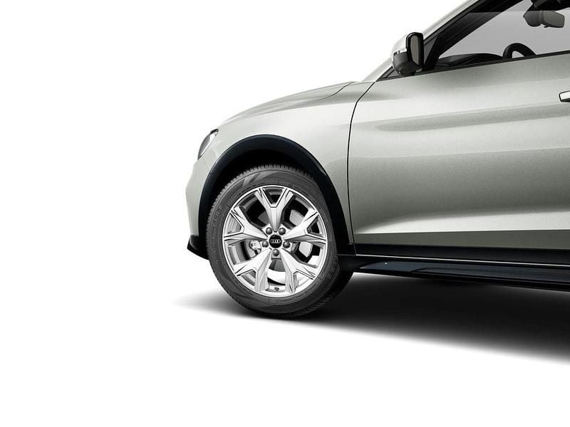 Gebraucht Audi A1 S-Line 150 PS (110 kW) 2025 Tausilber metallic SUV