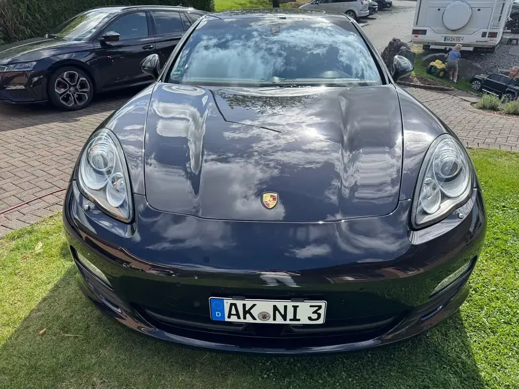 Gebraucht Porsche Panamera S 400 PS (294 kW) 2011 Schwarz Kleinwagen