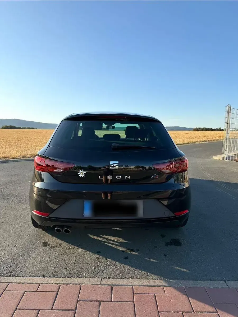 Gebraucht Seat Leon FR 184 PS (135 kW) 2018 Schwarz Limousine