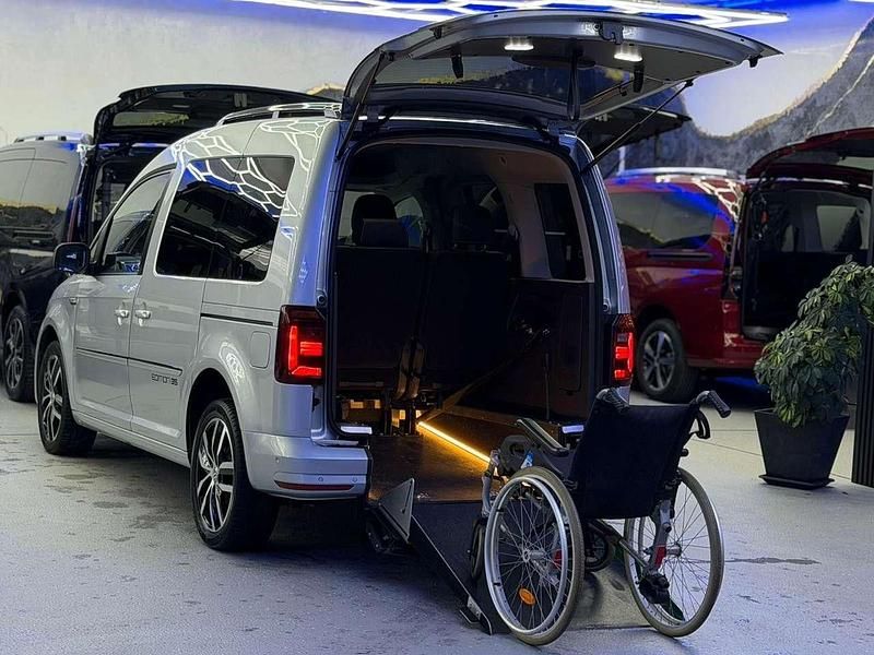 Gebraucht VW Caddy Edition 131 PS (96 kW) 2019 Silber Van / Kleinbus