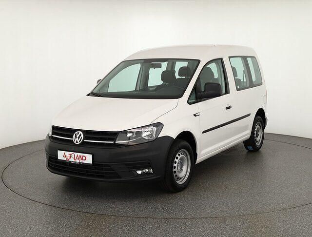 Weiß Gebraucht 2019 VW Caddy Van / Kleinbus | 21.990 € (Teuer) - Bild 1/4