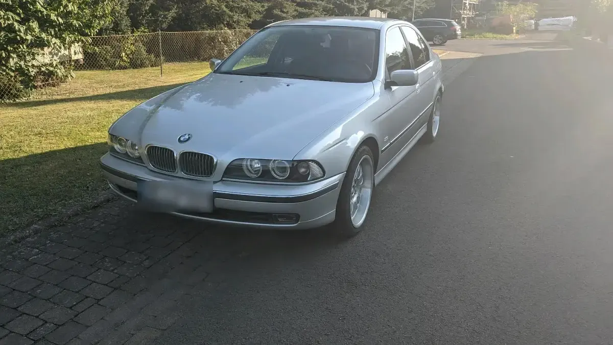 Gebraucht BMW 520 150 PS (110 kW) 1999 Silber Limousine