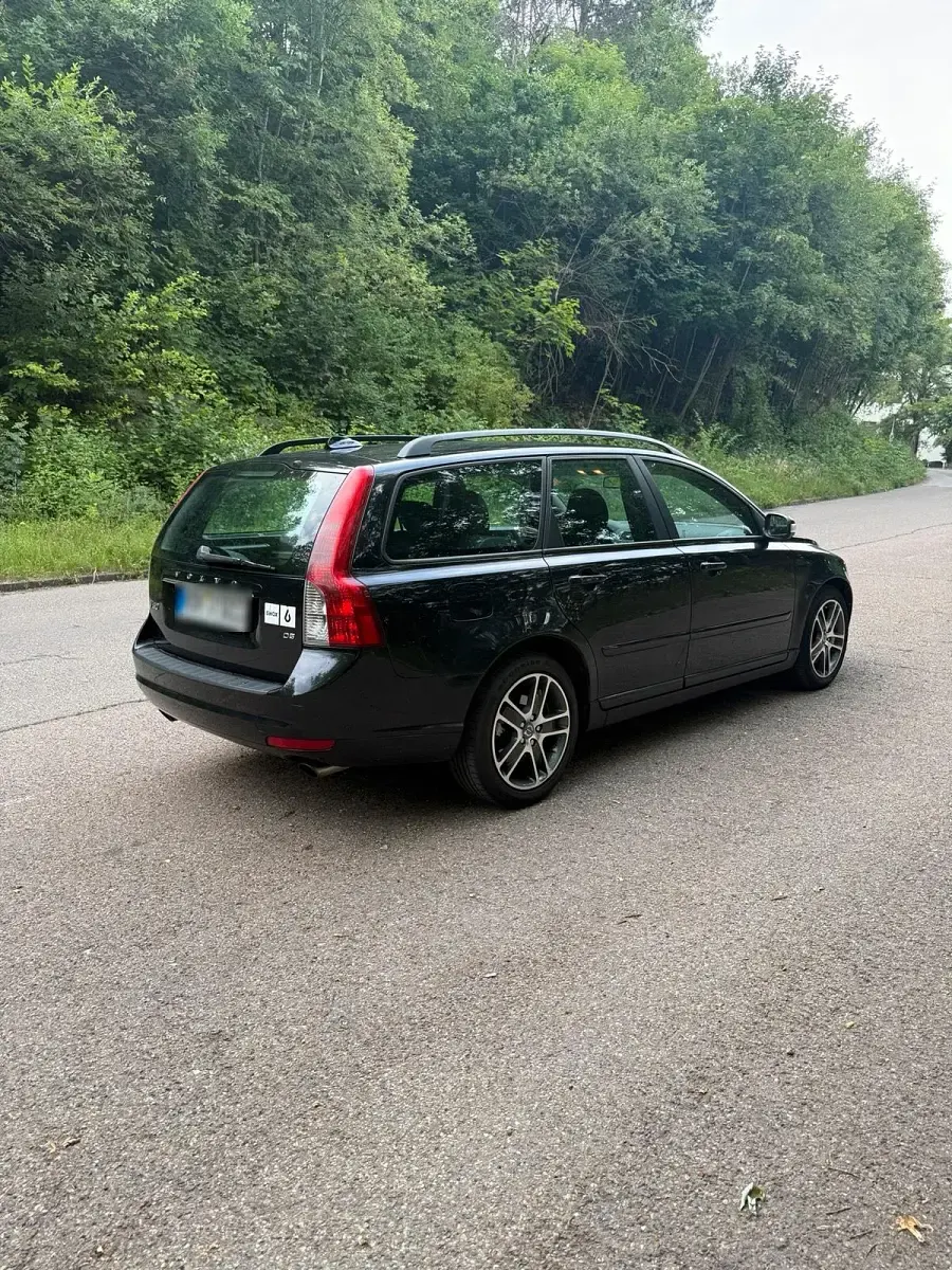 Gebraucht Volvo V50 179 PS (131 kW) 2008 Schwarz Kombi