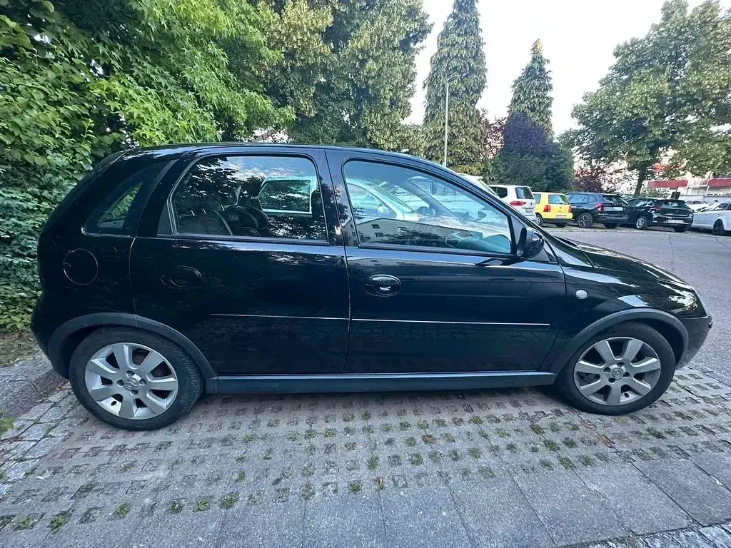 Gebraucht Opel Corsa 80 PS (58 kW) 2006 Schwarz Kleinwagen