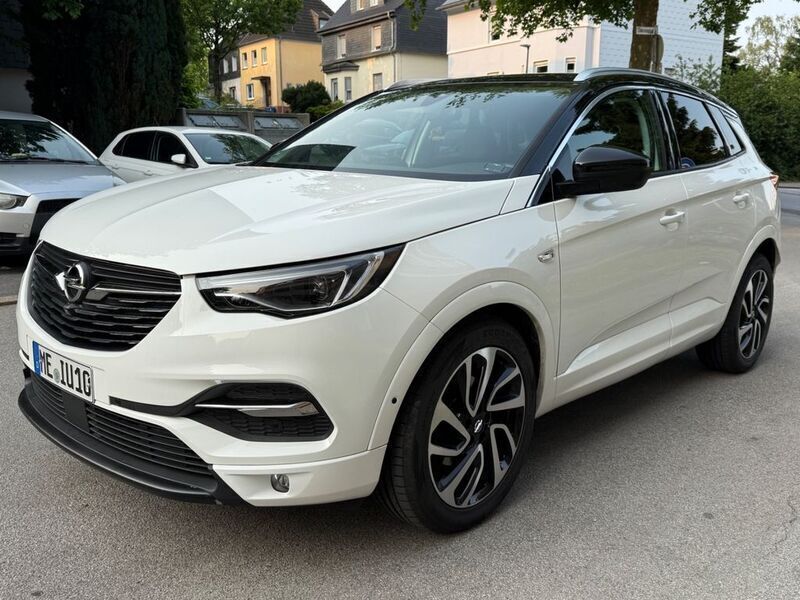 Weiß Gebraucht 2019 Opel Grandland X Ultimate SUV | 17.398 € (Fairer Preis) - Bild 1/4