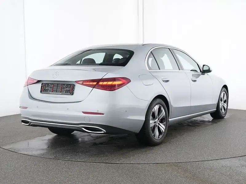 Gebraucht Mercedes C180 170 PS (125 kW) 2025 Limousine