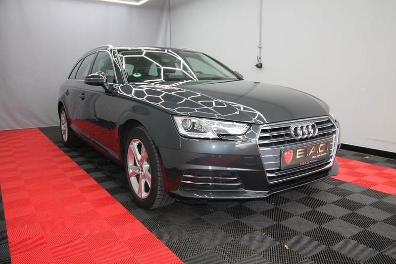 Gebraucht Audi A4 S-Line 150 PS (110 kW) 2016 Grau Kombi