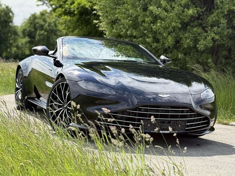 Ultramarin black Gebraucht 2022 Aston Martin V8 Coupé | 127.900 € (Fairer Preis) - Bild 1/4