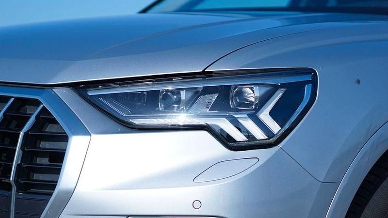 Gebraucht Audi Q3 Advanced 150 PS (110 kW) 2019 Silber SUV