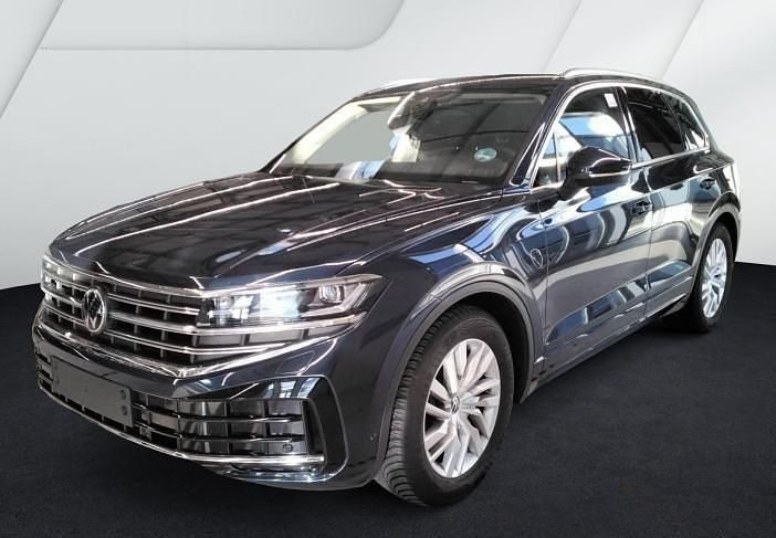 Gebraucht VW Touareg Elegance 231 PS (169 kW) 2025 Meloe blue kristalleffekt SUV