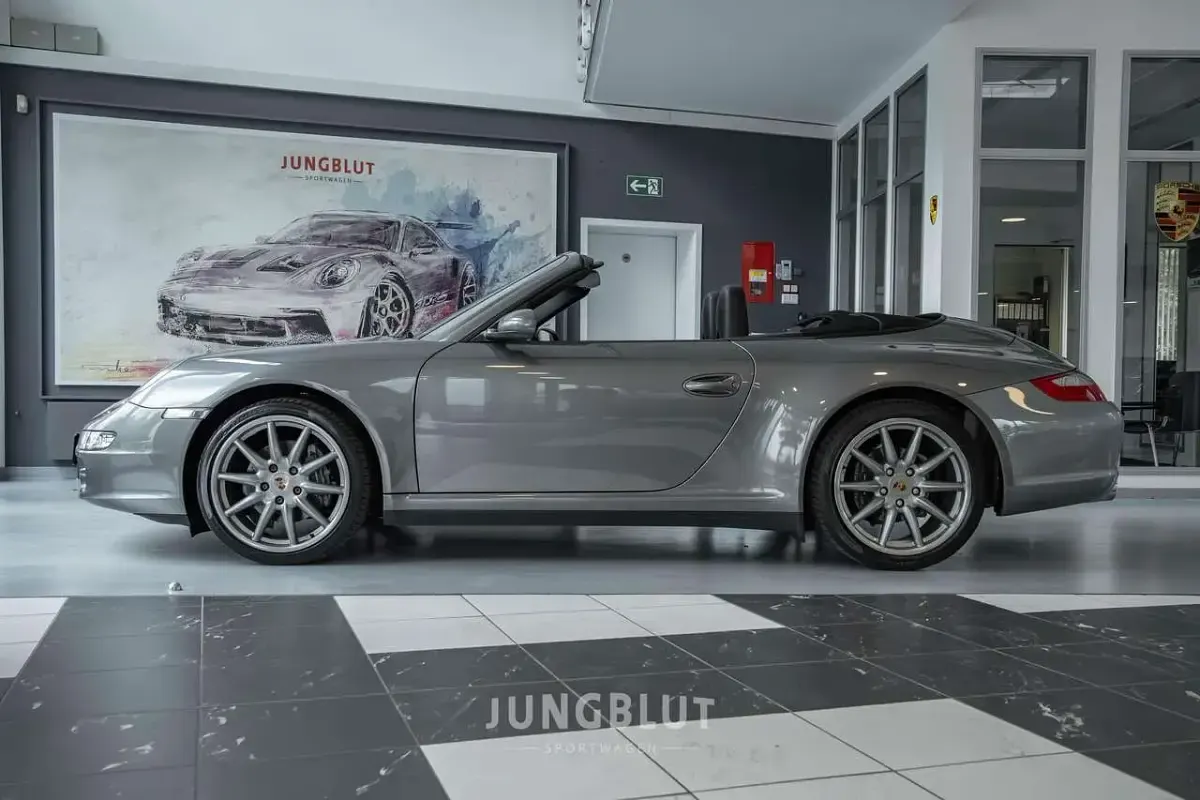 Gebraucht Porsche 911 Carrera 4 Cabriolet 325 PS (239 kW) 2007 Meteorgrau Cabrio