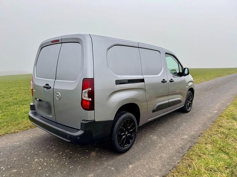 Gebraucht Opel Combo 131 PS (96 kW) 2022 Grau Van / Kleinbus