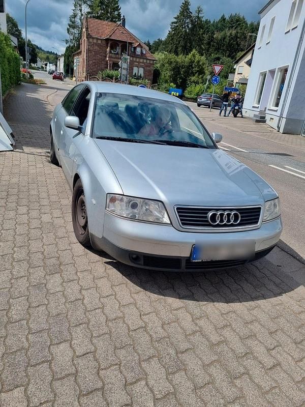 Silber Gebraucht 1999 Audi A6 Limousine | 500 € (Superpreis) - Bild 1/4