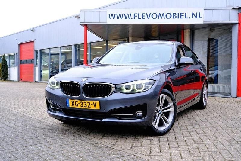 Gebraucht BMW 320 Gran Turismo Executive 184 PS (135 kW) 2019 Grau Limousine