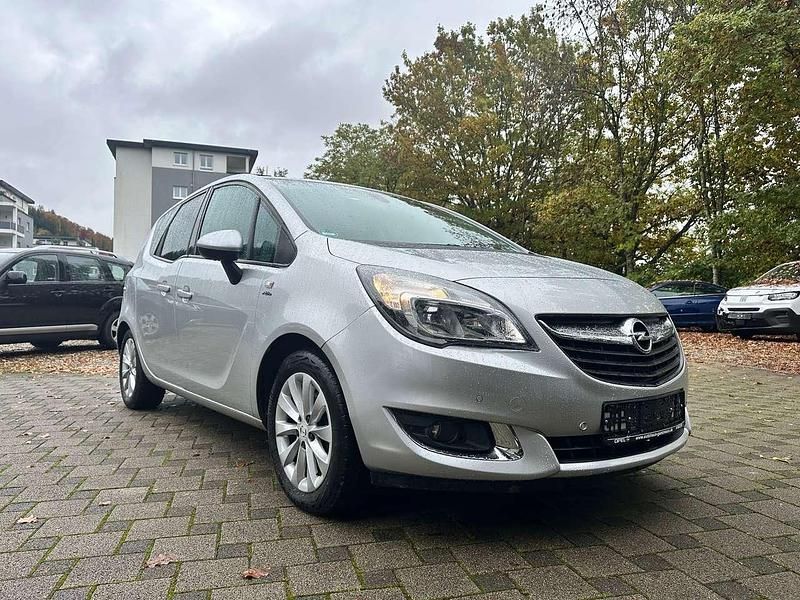 Gebraucht Opel Meriva Active 120 PS (88 kW) 2017 Argon silber/ice silver (m2) Van / Kleinbus