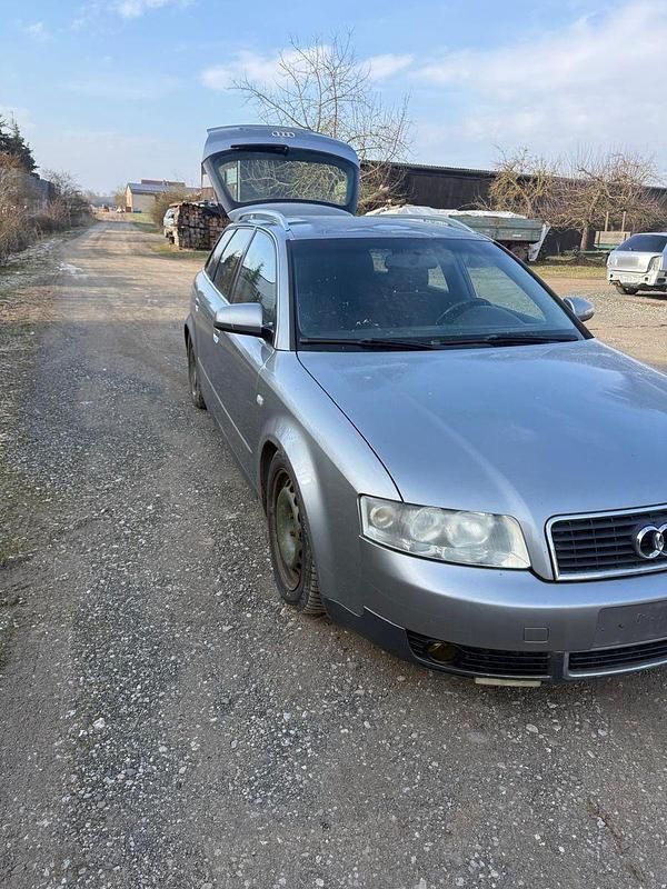 Gebraucht Audi A4 179 PS (131 kW) 2002 Grau Kombi
