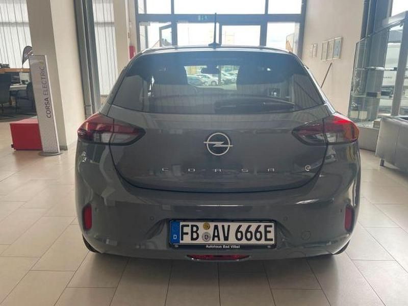Gebraucht Opel Corsa-e 100 kW (136 PS) 2024 Grafik grau Kleinwagen