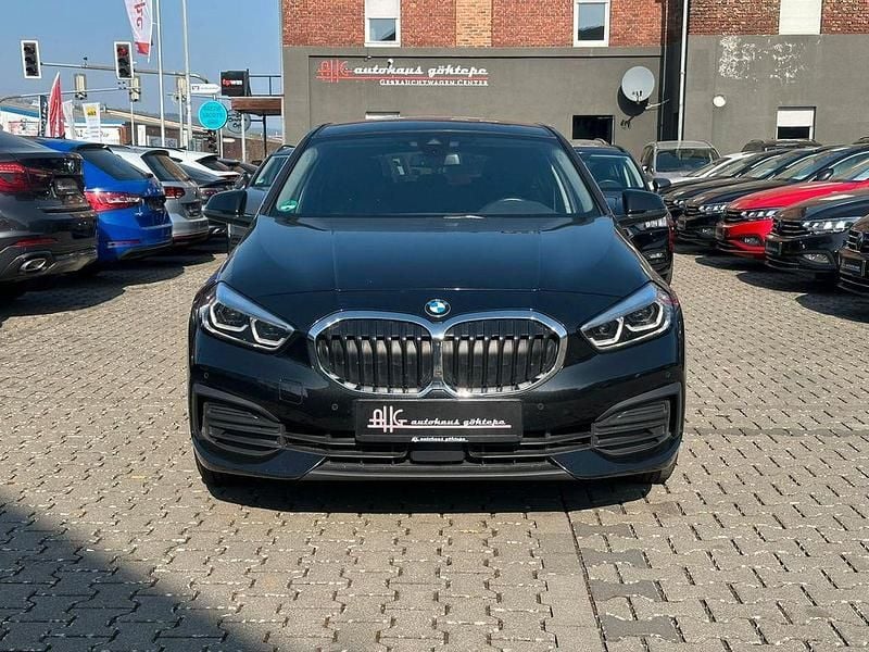 Gebraucht BMW 118 Performance 150 PS (110 kW) 2022 Schwarz Kleinwagen