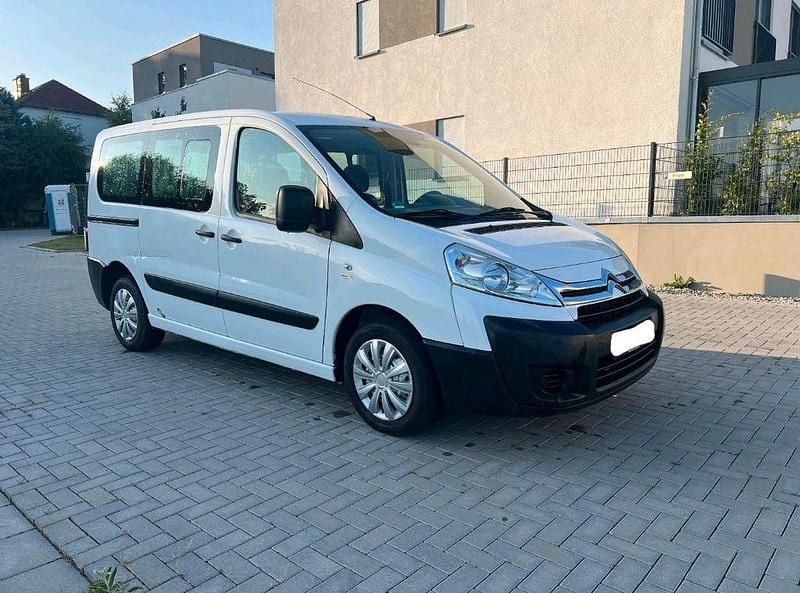 Weiß Gebraucht 2012 Citroën Jumpy Van / Kleinbus | 3.800 € (Guter Preis) - Bild 1/4