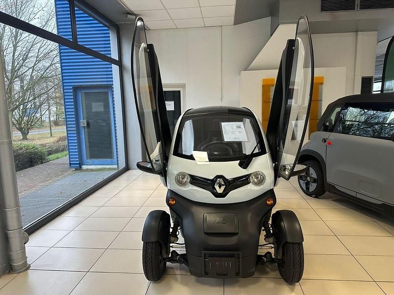 Weiß Gebraucht 2022 Renault Twizy Life Kleinwagen | 7.990 € (Fairer Preis) - Bild 1/4