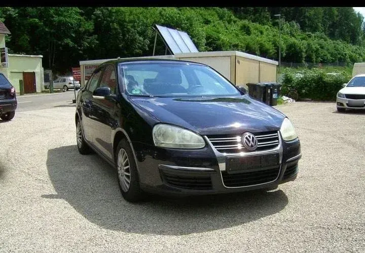 Gebraucht VW Jetta 102 PS (75 kW) 2007 Schwarz Limousine