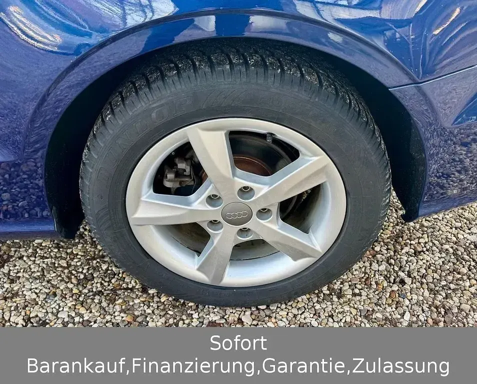 Gebraucht Audi A3 Cabriolet Sport 125 PS (91 kW) 2015 Blau Cabrio
