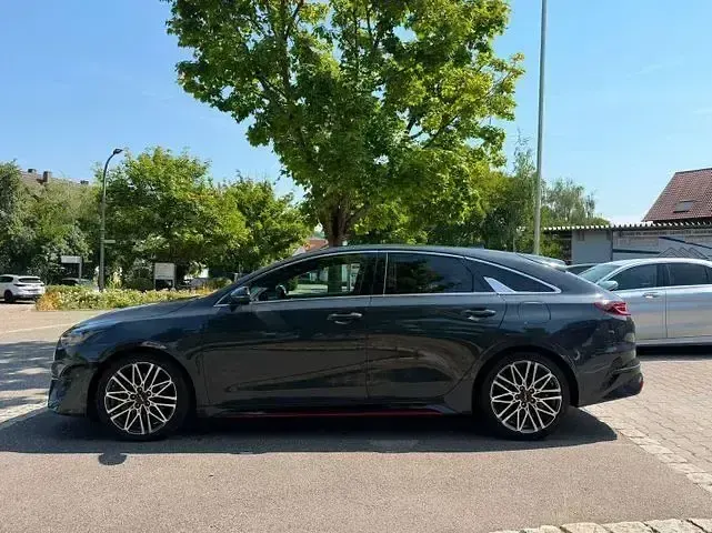 Gebraucht Kia ProCeed GT GT 204 PS (150 kW) 2022 Grau Kleinwagen