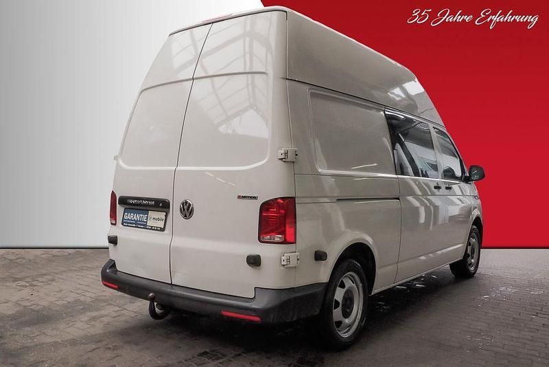 Gebraucht VW Transporter 150 PS (110 kW) 2020 Candyweiss Van