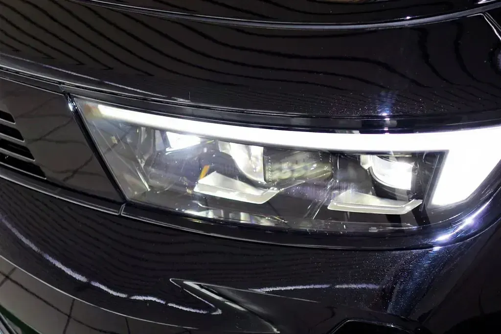 Gebraucht Opel Astra 131 PS (96 kW) 2025 Schwarz Kleinwagen