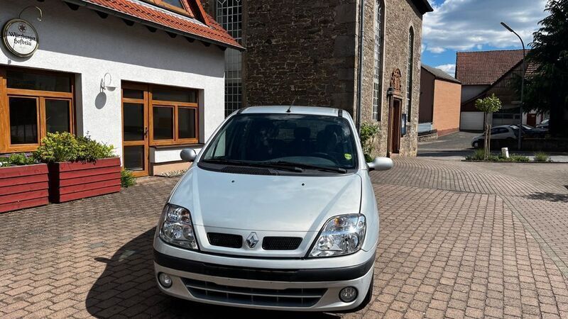 Silber Gebraucht 2000 Renault Scénic Van / Kleinbus | 850 € (Guter Preis) - Bild 1/4